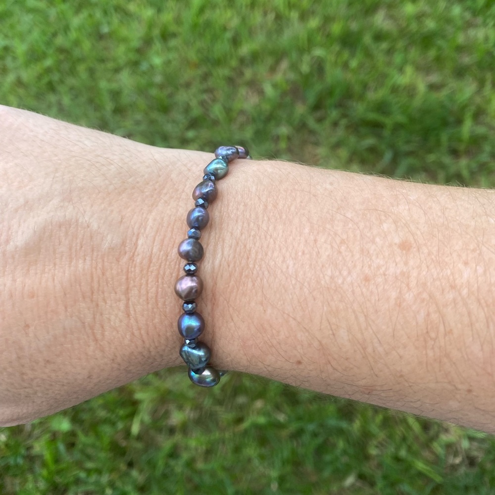 Peacock freshwater pearl bracelet with Swarovski crystals.